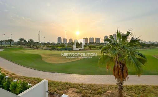 Stadthaus in Damac Hills, Dubai, Vereinigte Arabische Emirate 1