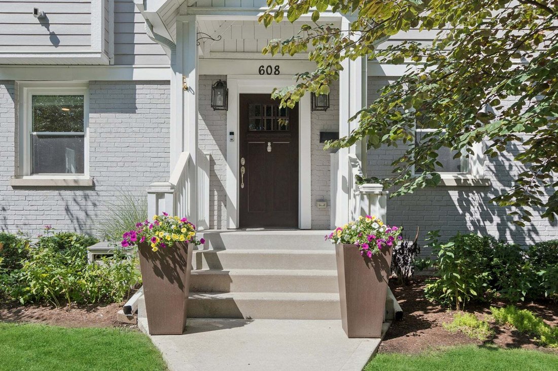 House in La Grange, Illinois, United States 2 - 18889577
