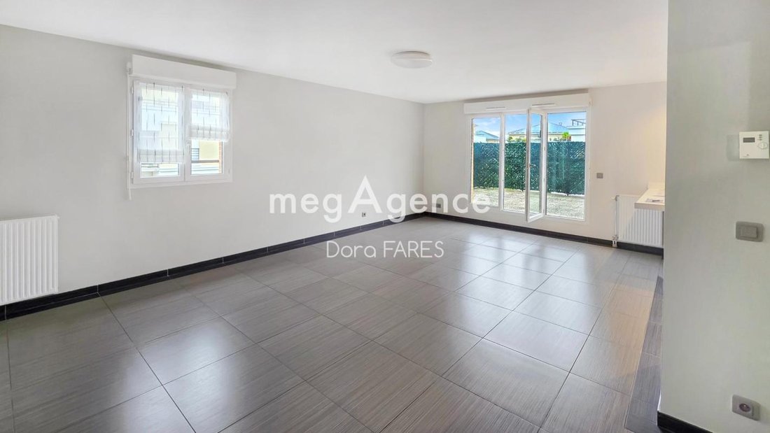 Apartment in Massy, Ile-de-France, France 4 - 18885450