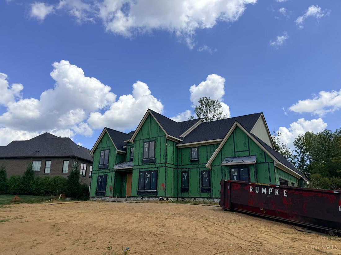 House in Loveland, Ohio, United States 2 - 15098132