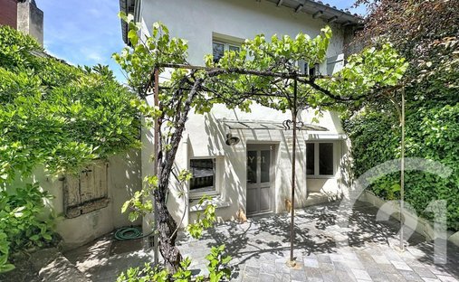 Haus in Charly, Auvergne-Rhone-Alpen, Frankreich 1