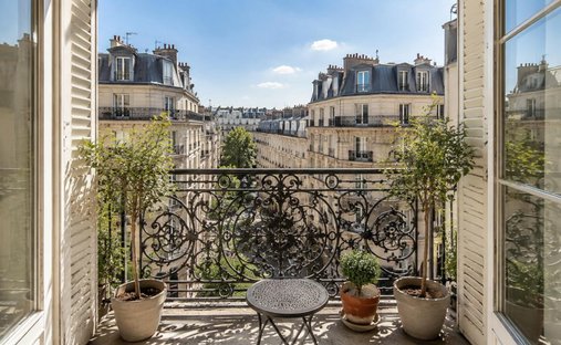 Apartment in Aristide Briand, Vanves, France 1