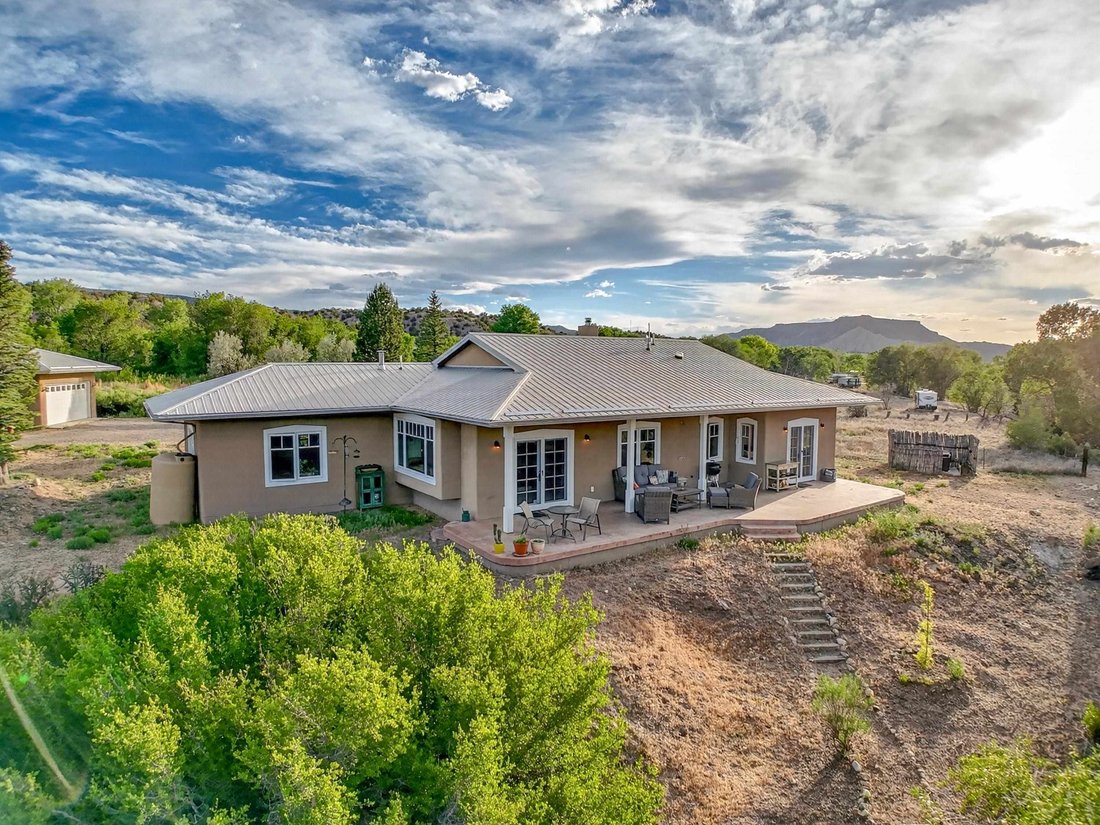 House in Dixon, New Mexico, United States 4 - 18888251