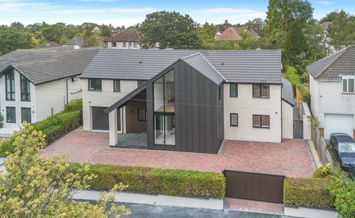 House in Rossett Green, Harrogate, England 1