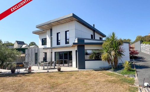 Casa a Nouainville, Normandia, Francia 1