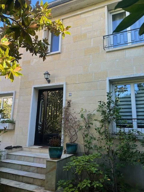 House in Parc de Sceaux, Sceaux, France 2 - 18890760