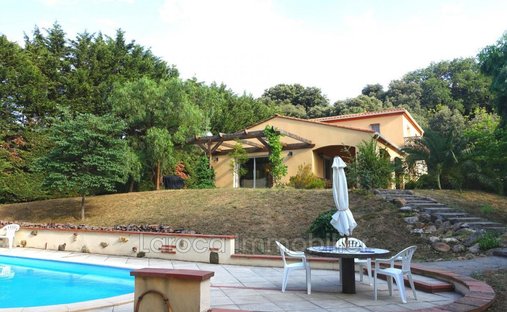 Villa a Montesquieu-des-Albères, Occitania, Francia 1