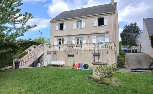 House in Villevaude, Ile-de-France, France 1