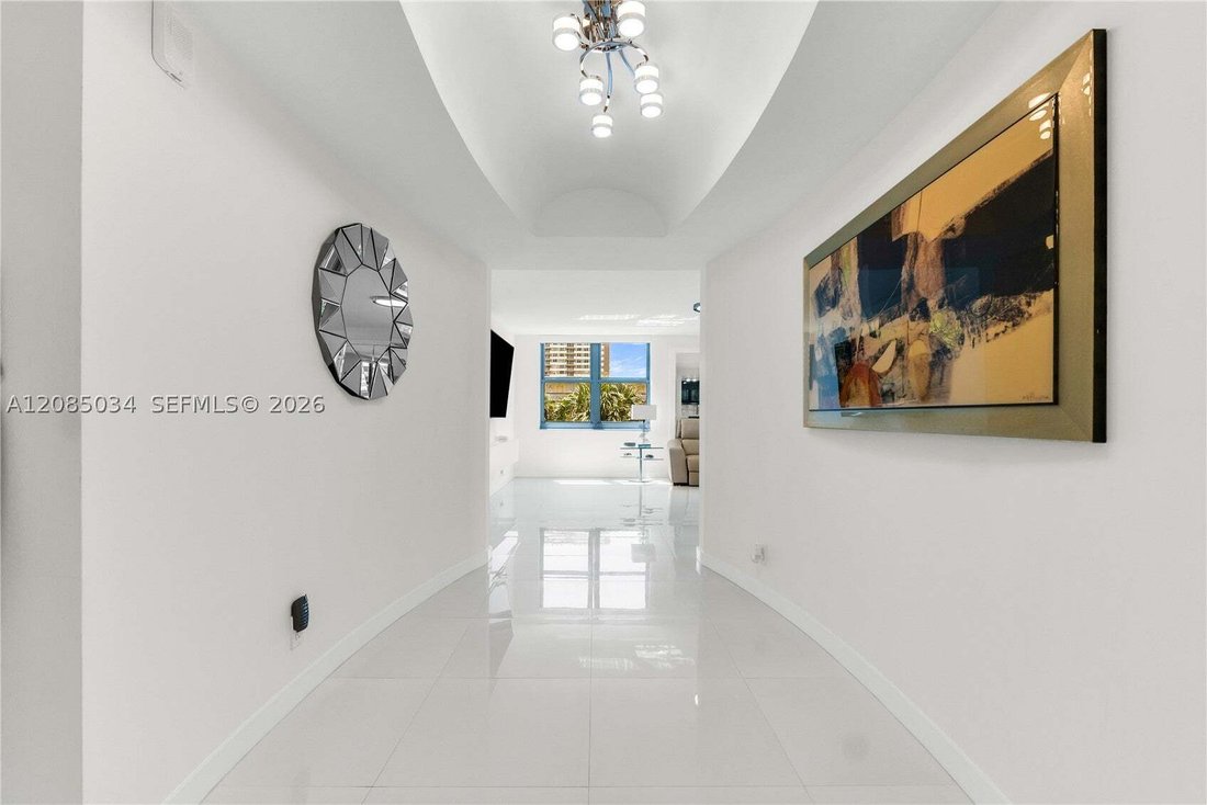 Appartement à Hallandale Beach, Floride, États-Unis 5 - 18889418
