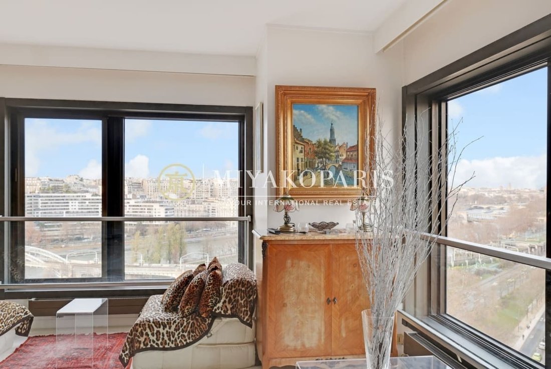 Apartment in Violet Commerce, Paris 15e Arrondissement, Paris 2 - 16918857