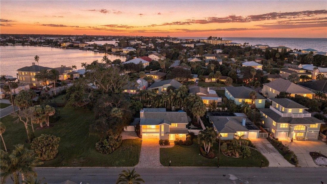 House in Belleair Beach, Florida, United States 5 - 18892604