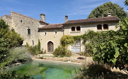 Casa en Tusson, Nueva Aquitania, Francia 1