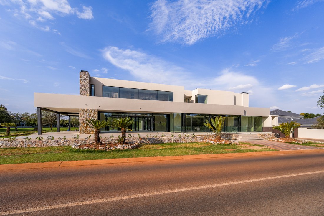 Maison à Woodhill Golf Estate, Gauteng, Afrique du Sud 1 - 18886881