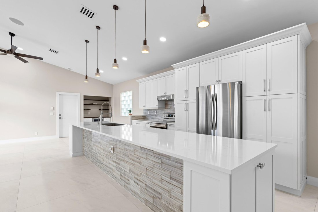 House in Boca Raton, Florida, United States 5 - 18889615