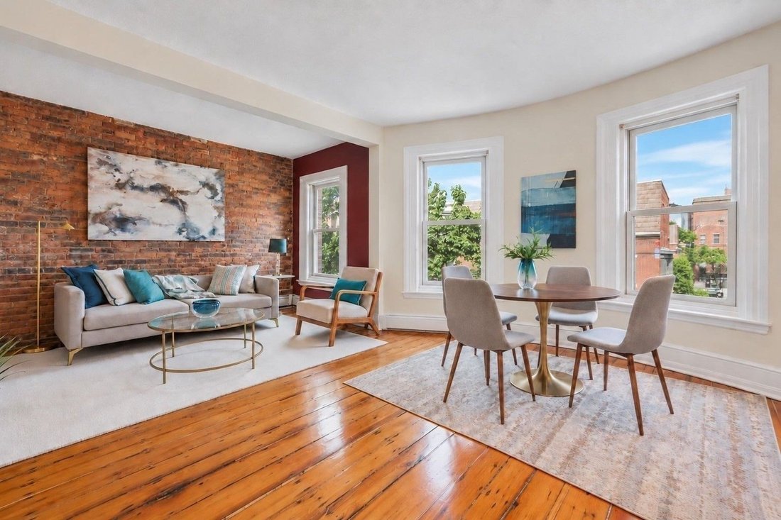 Condo in Boston, Massachusetts, United States 1 - 18878632