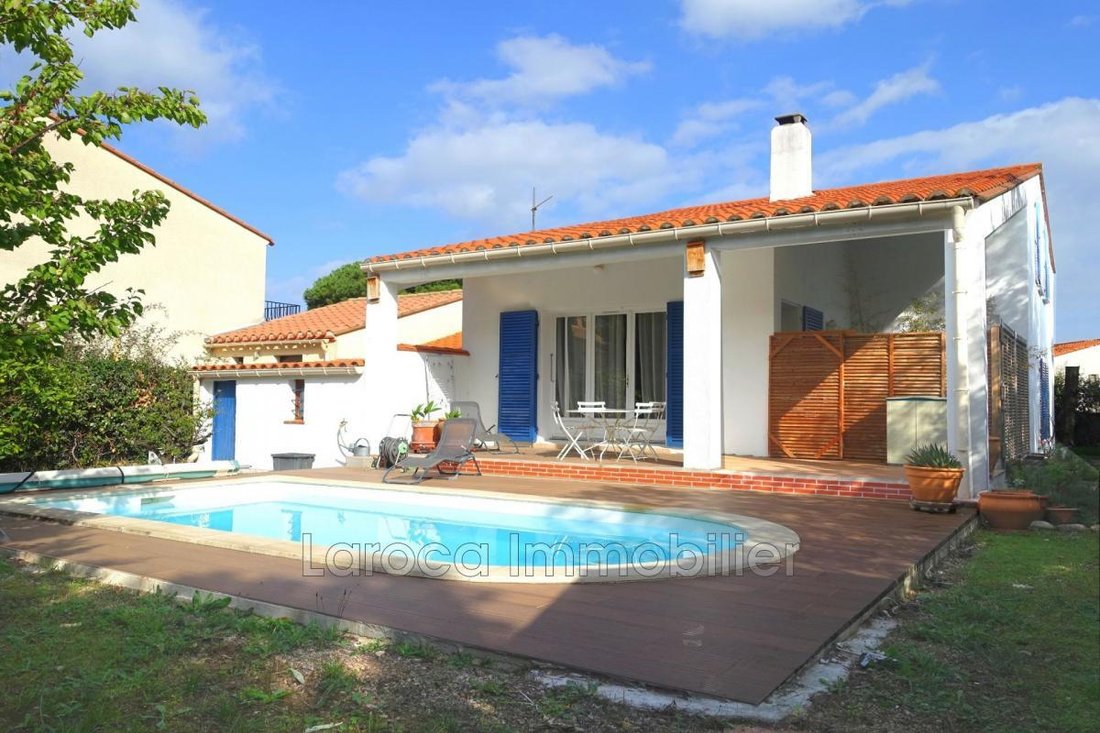 Villa en Laroque-des-Albères, Occitania, Francia 1 - 18880599