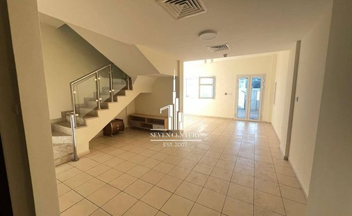 Townhouse in Downtown Dubai, Dubai, United Arab Emirates 1