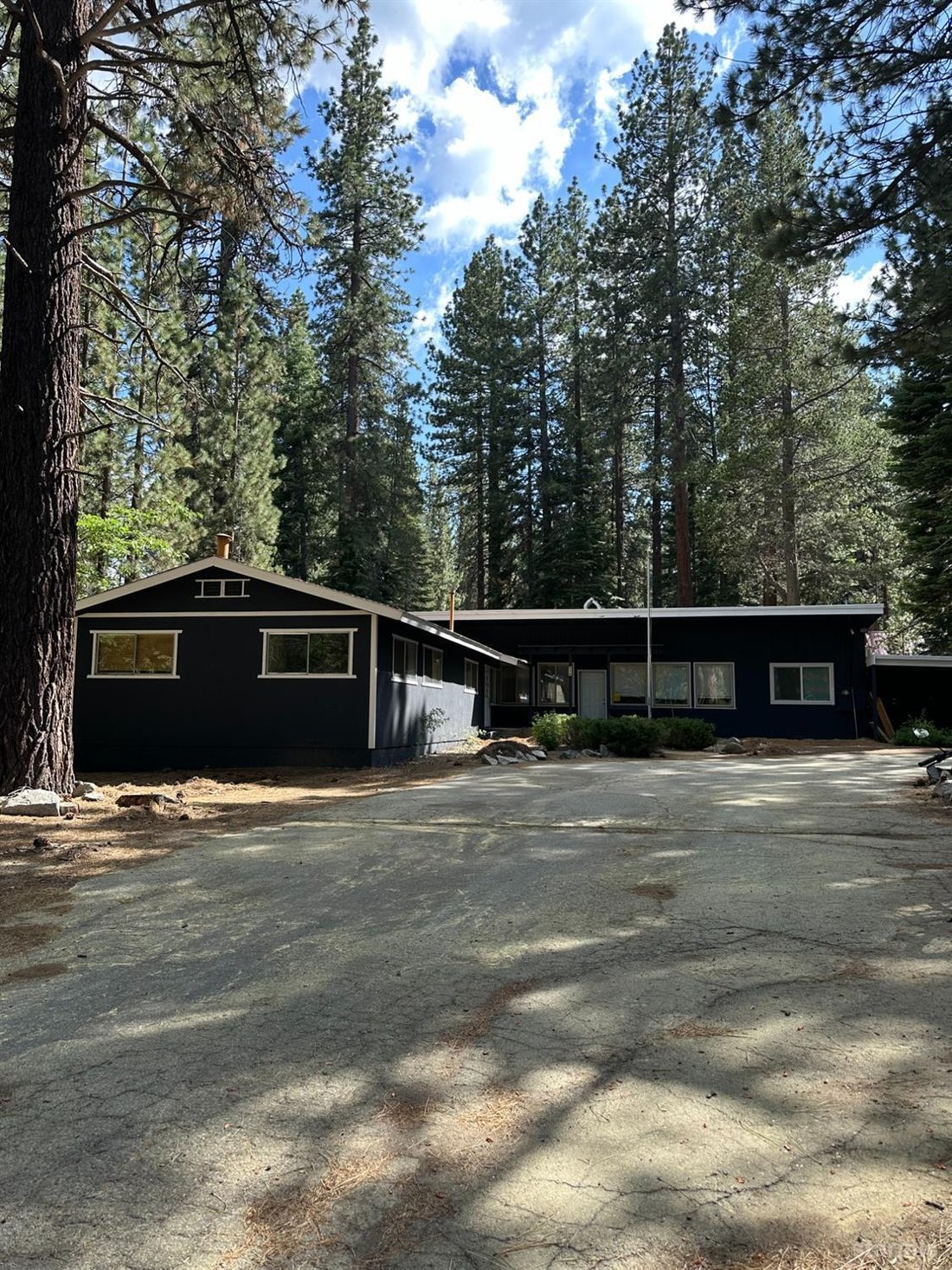 House in South Lake Tahoe, California, United States 2 - 18888075