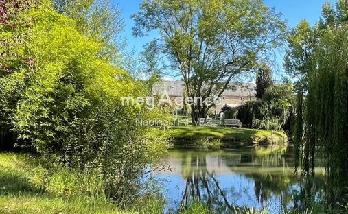 Casa di campagna a Miniac-Morvan, Bretagna, Francia 1