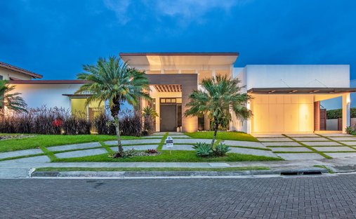 House in Río Oro, San José Province, Costa Rica 1