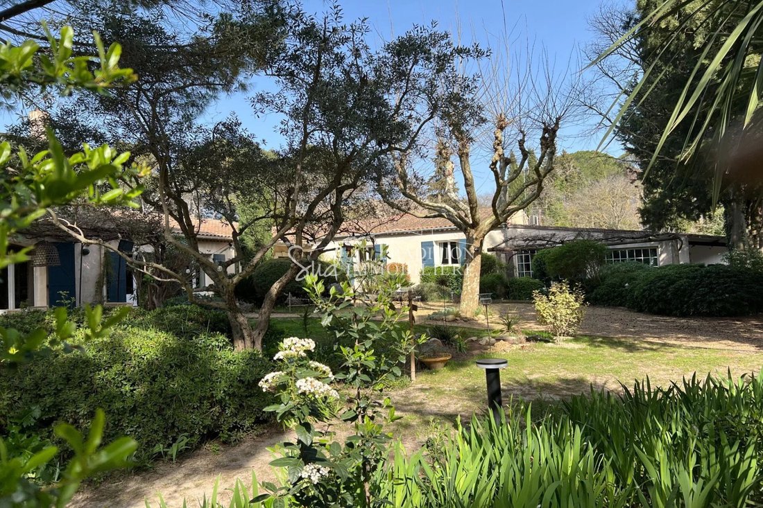 Villa in Saint-Remy-de-Provence, Provence-Alpes-Côte d'Azur, Frankreich 5 - 18880024