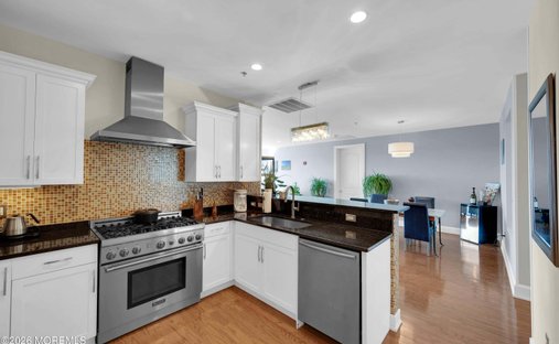 Condo in Long Branch, New Jersey, United States 1