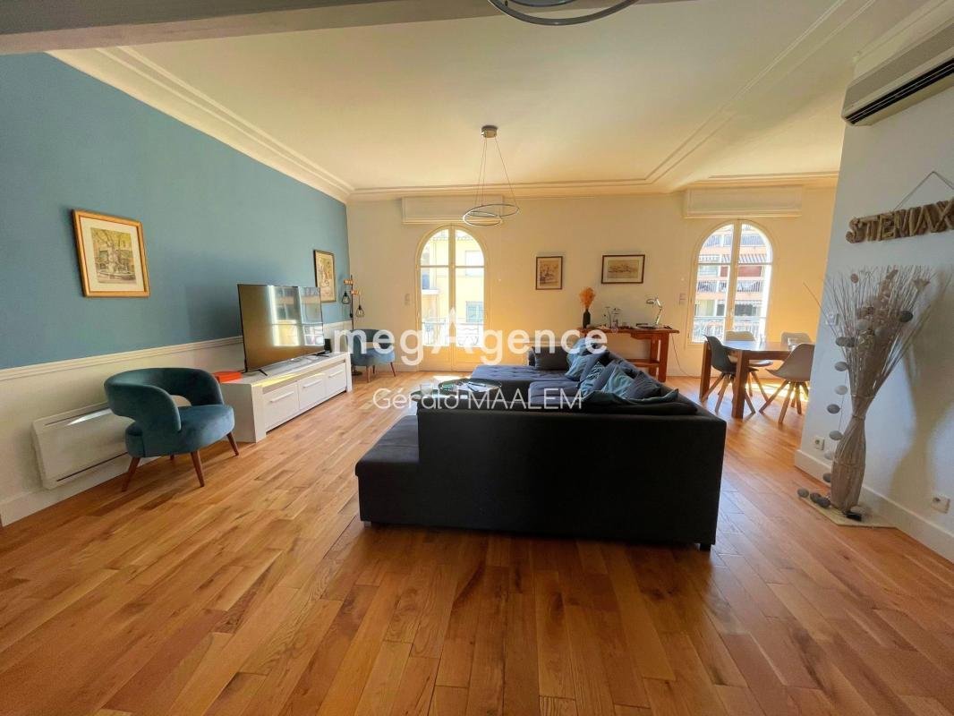 Appartement à Ville-Les Saquedes-Le Bouillonnet, Sainte-Maxime, France 2 - 18884673