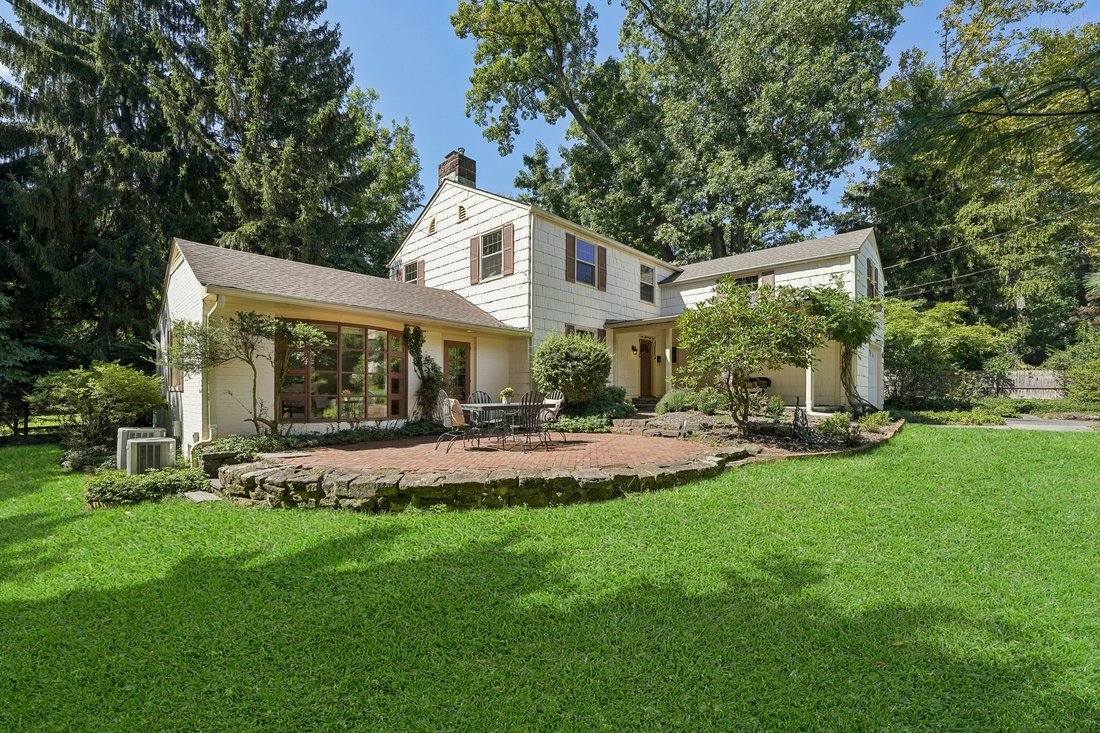 House in Montclair, New Jersey, United States 2 - 18878514