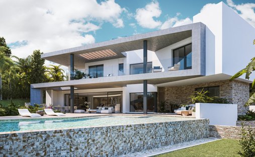Villa in Golden Mile, Andalusia, Spain 1
