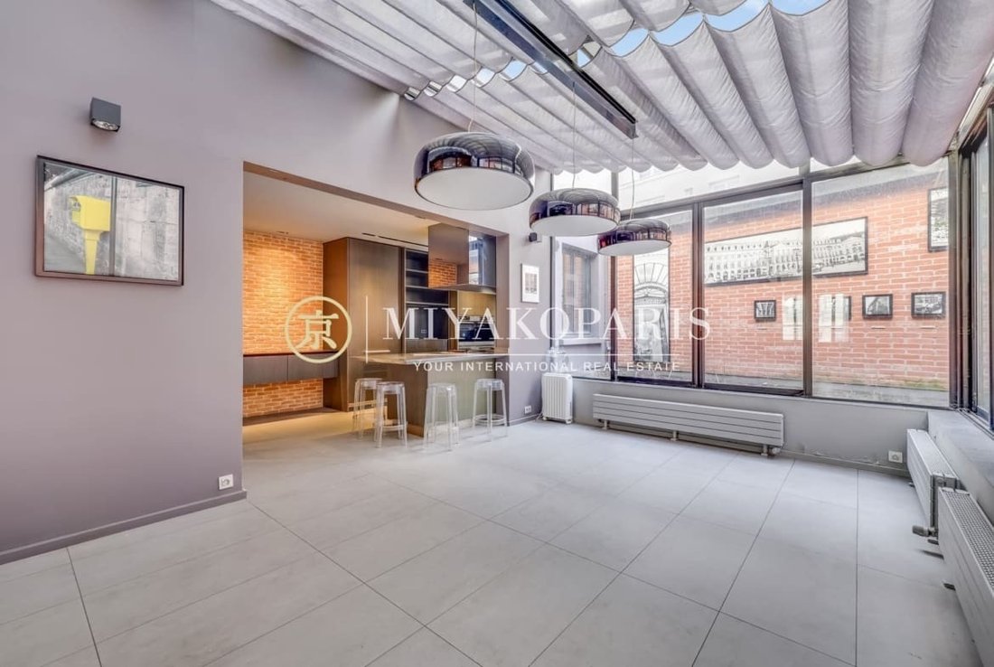 Townhouse in La Fourche-Guy Môquet, Paris 17e Arrondissement, Paris 2 - 17305063