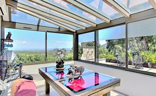 Villa in Les Mayons, Provence-Alpes-Côte d'Azur, Frankreich 1