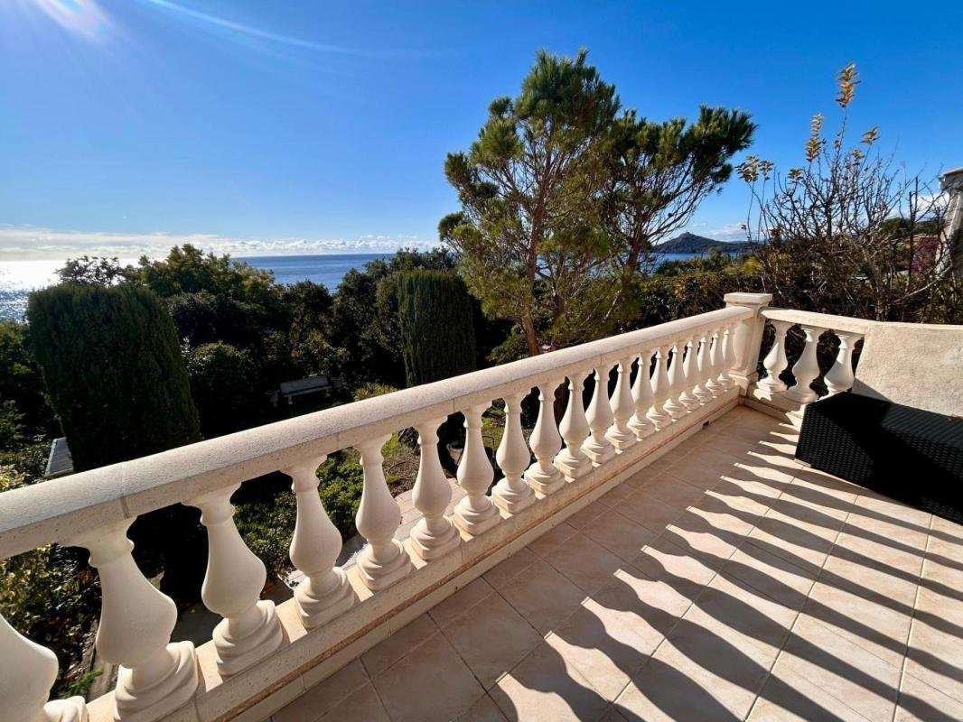 Casa a Le Dramont-Agay-Anthéor-Le Trayas, Saint-Raphaël, Francia 3 - 18885497