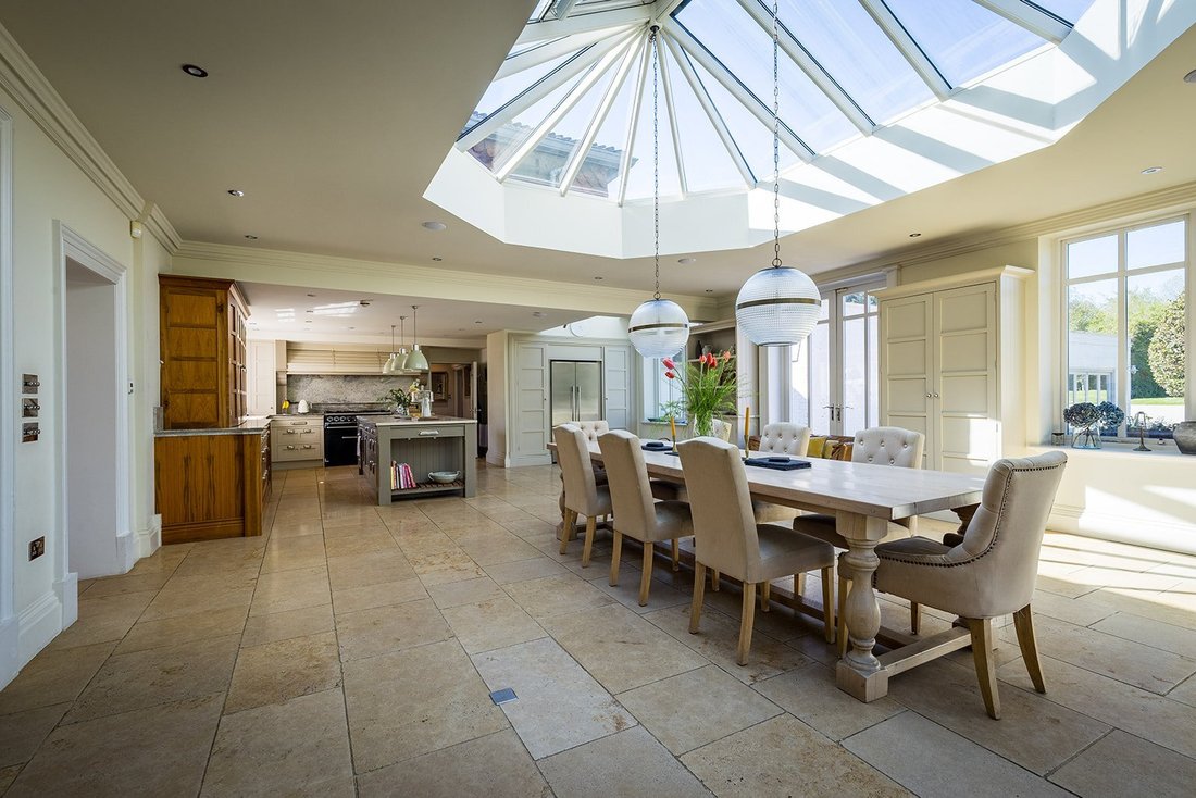 Haus in Forest Green, Abinger, England 5 - 18880222