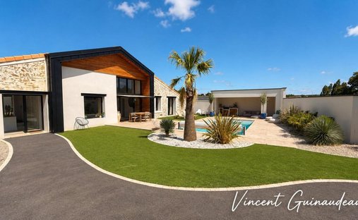 Haus in La Séguinière, Pays de la Loire, Frankreich 1