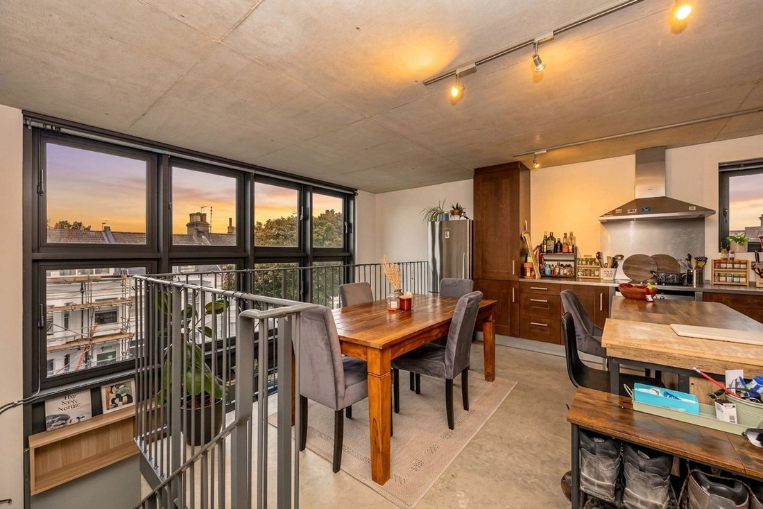 Apartment in Palmeria, Hove, England 4 - 18882088