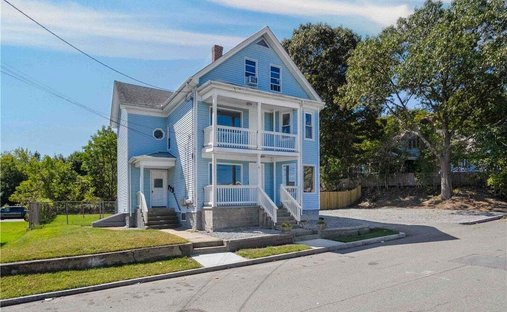 Lincoln, Rhode Island, United States 1