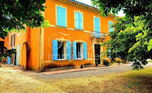 Maison à Centre Nord, Apt, France 1