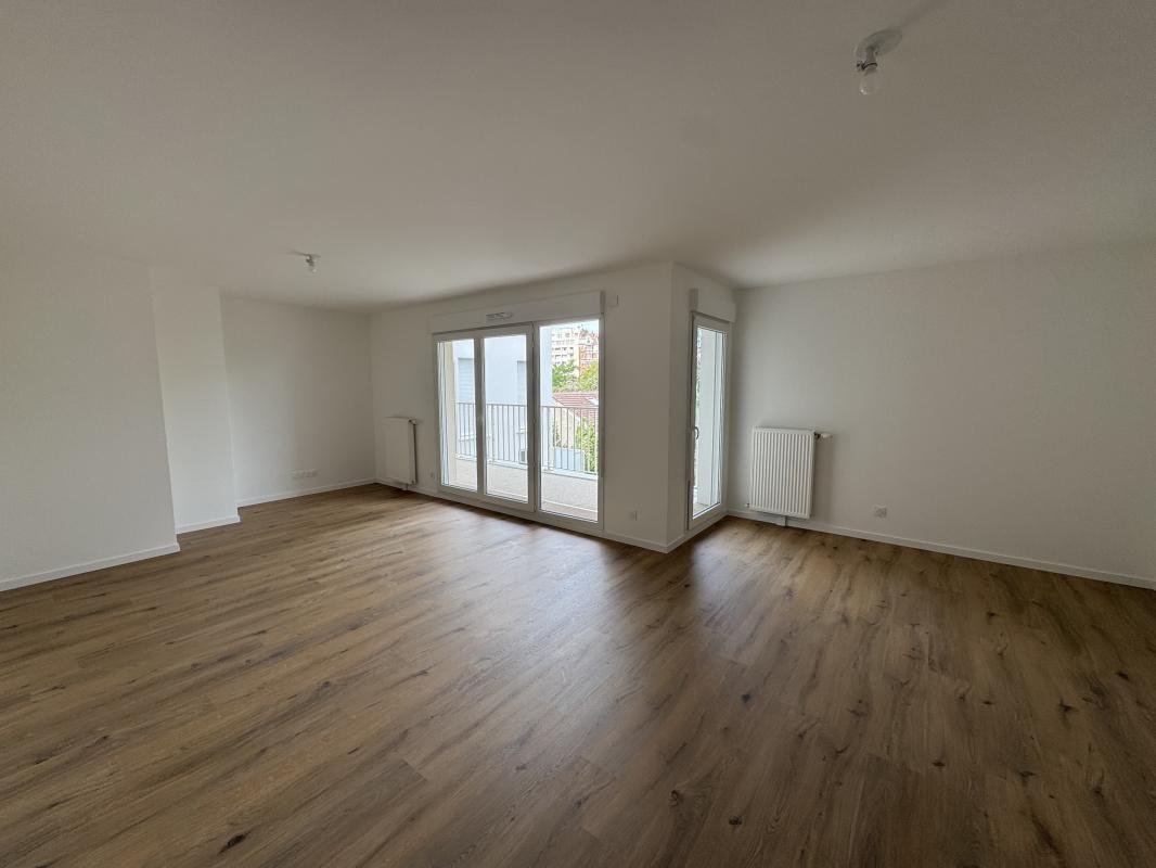 Wohnung in Barre-Ormesson, Deuil-la-Barre, Frankreich 2 - 18887554