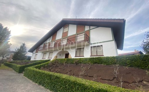 Residenza a Larrabetzu, Paesi Baschi, Spagna 1