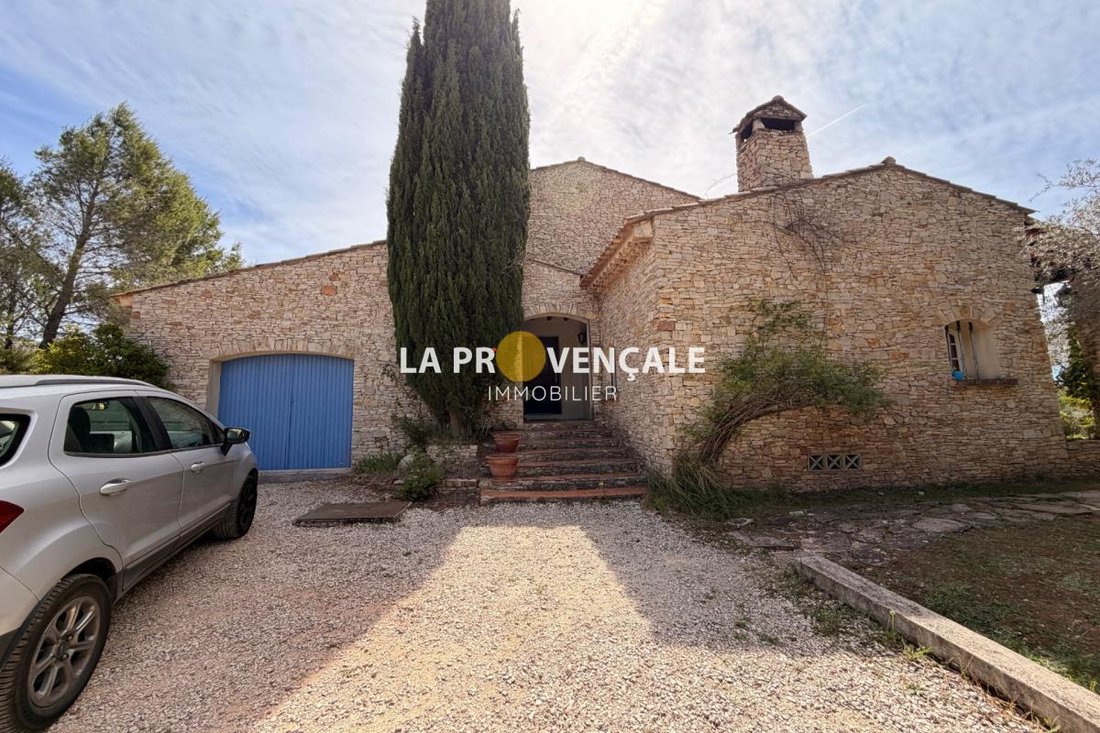 Casa en Chateauneuf-le-Rouge, Provenza-Alpes-Costa Azul, Francia 1 - 18880733