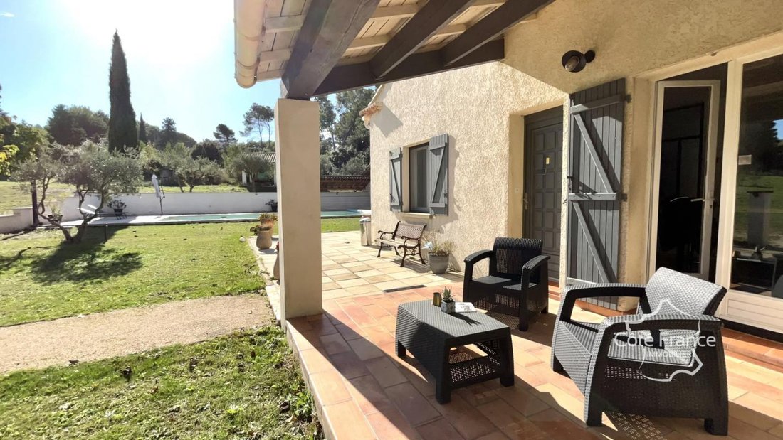 Casa en Eyragues, Provenza-Alpes-Costa Azul, Francia 5 - 18881569