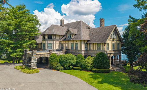 House in Lake George, New York, United States 1