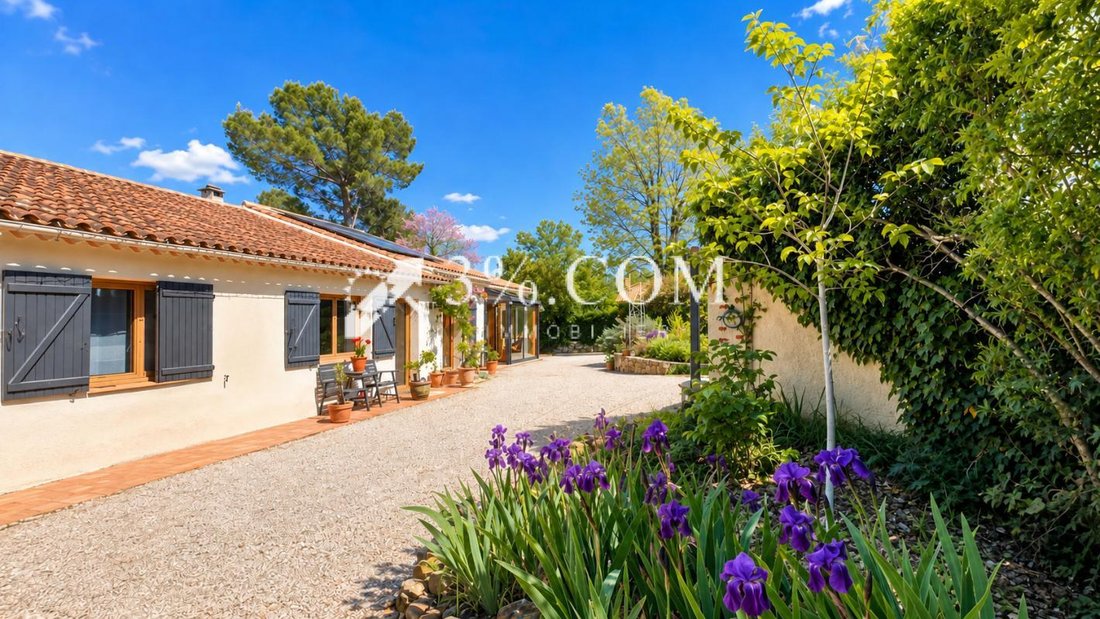 Villa à Le Thoronet, Provence-Alpes-Côte d'Azur, France 2 - 18884224
