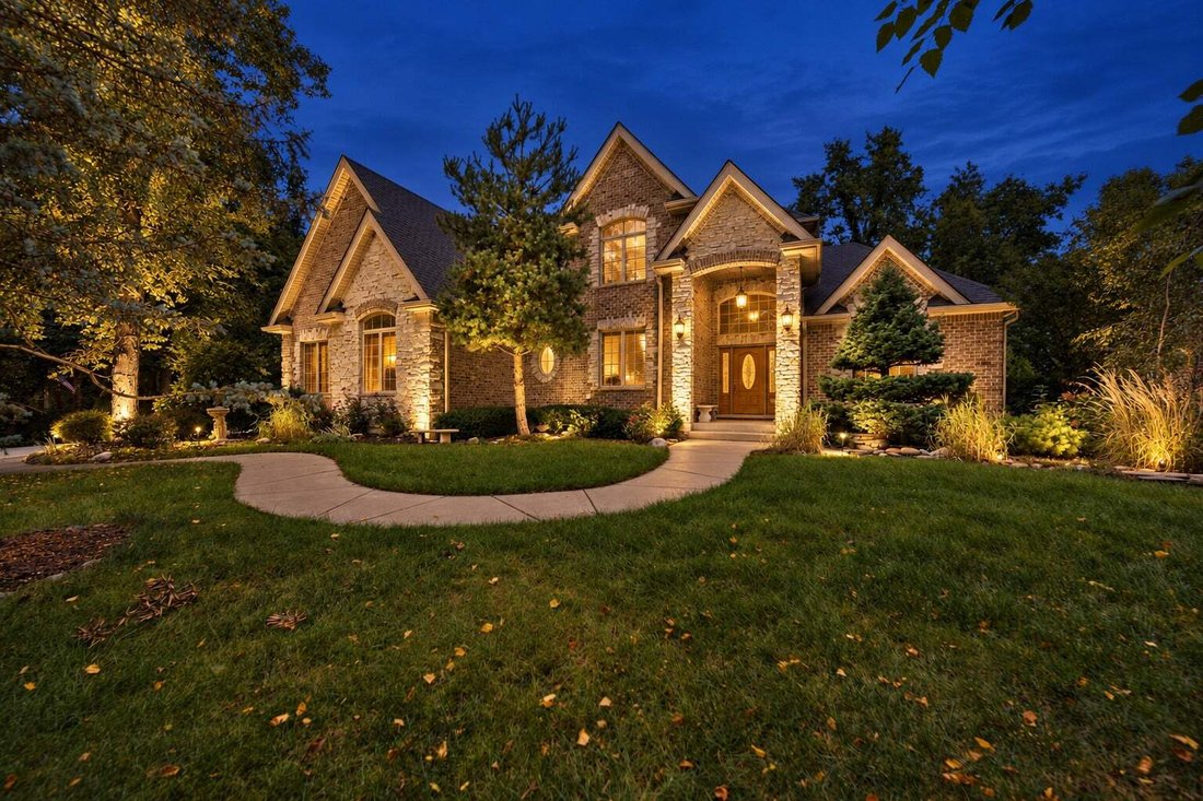 House in New Lenox, Illinois, United States 1 - 18879809