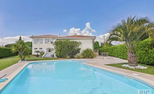 Villa en Mérignac, Nueva Aquitania, Francia 1