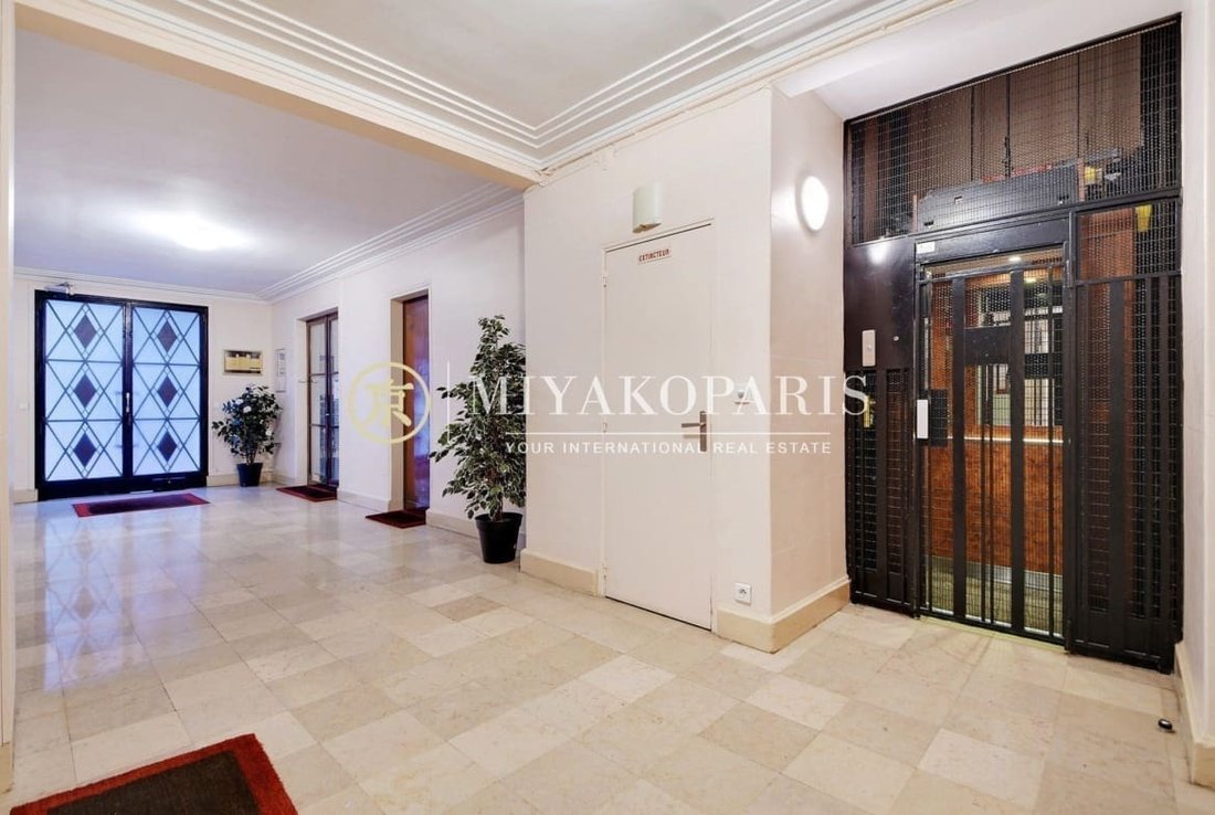 Appartamento a Bois de Boulogne, Paris 16e Arrondissement, Parigi 2 - 15959969