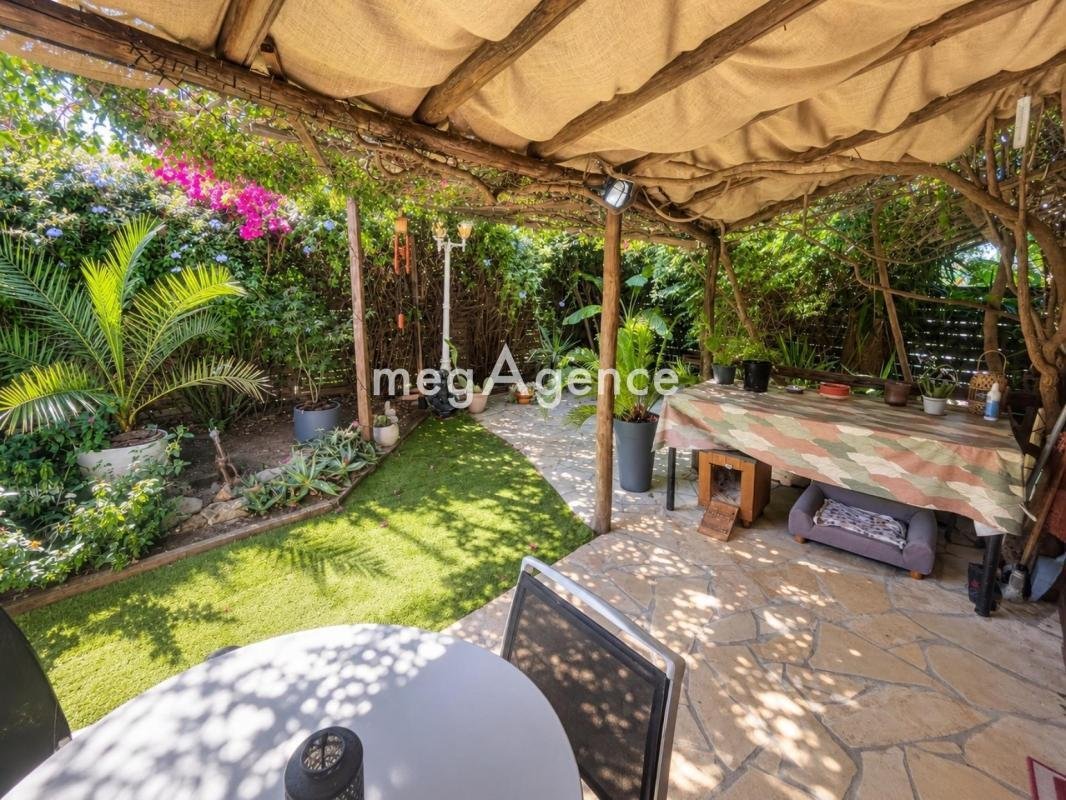 Casa a Six-Fours-les-Plages, Provenza-Alpi-Costa Azzurra, Francia 5 - 18887323