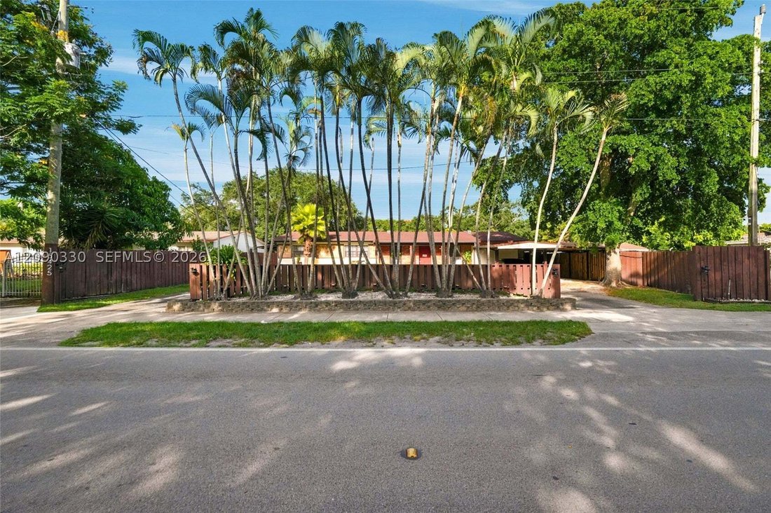 Haus in Miami Gardens, Florida, Vereinigte Staaten 3 - 18889403