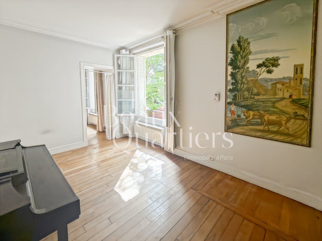 Apartment in Invalides, Paris 7e Arrondissement, Paris 2 - 18883250