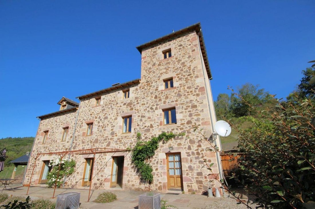 Haus in Najac, Okzitanien, Frankreich 3 - 18880575